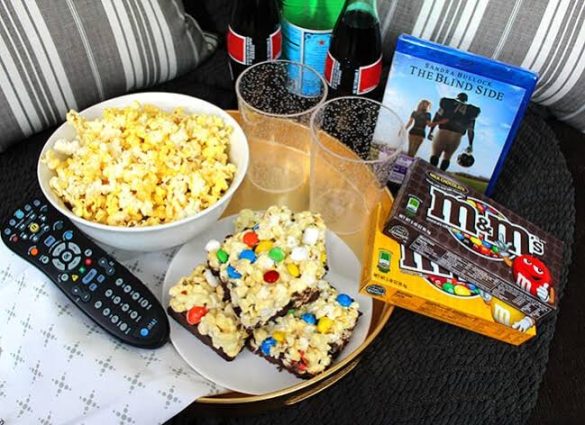 Snacks for indoor movie date